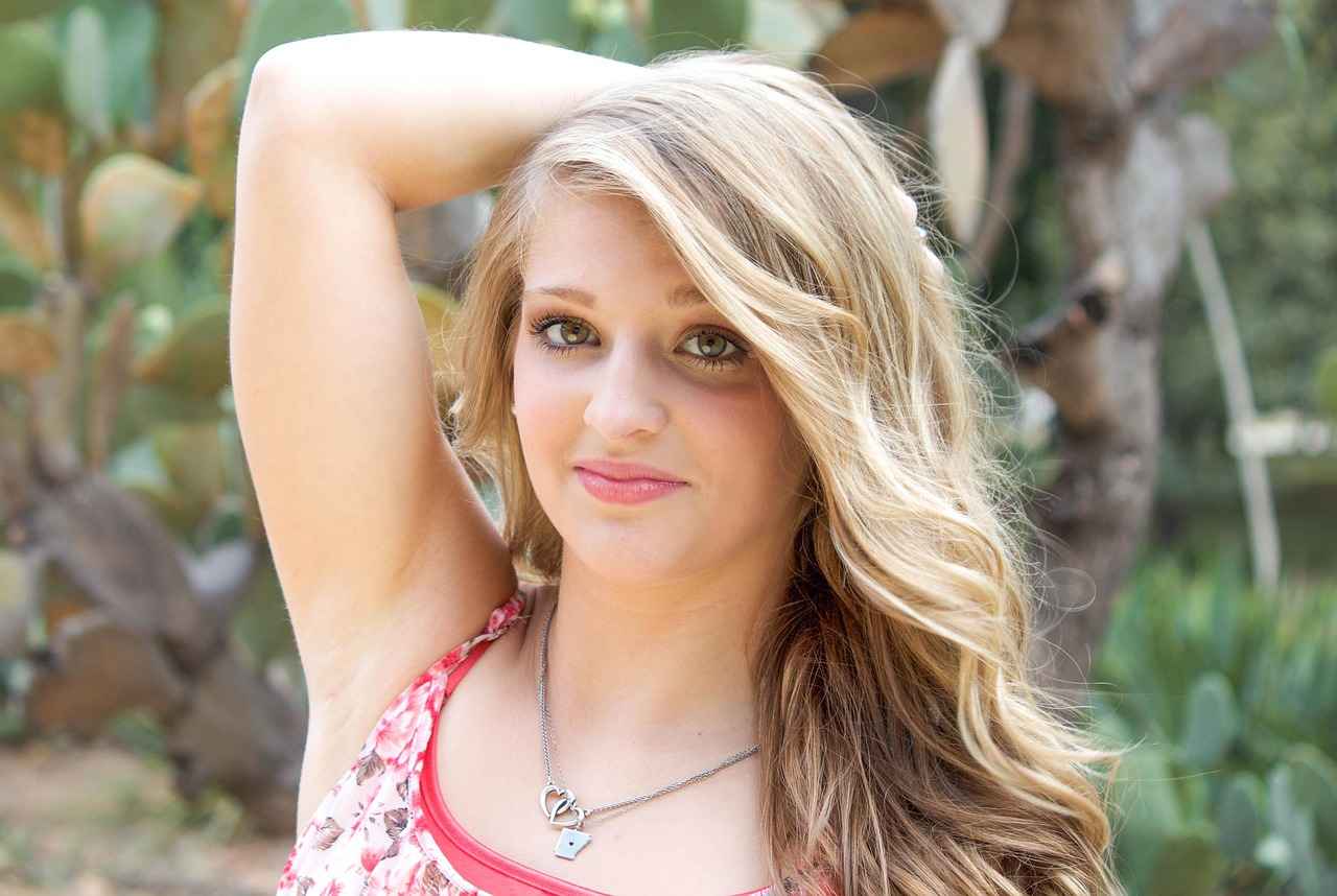 Affordable Electric Bikes for Seniors: Comfort and Ease for Older Riders 4 Safety Features to Prioritize