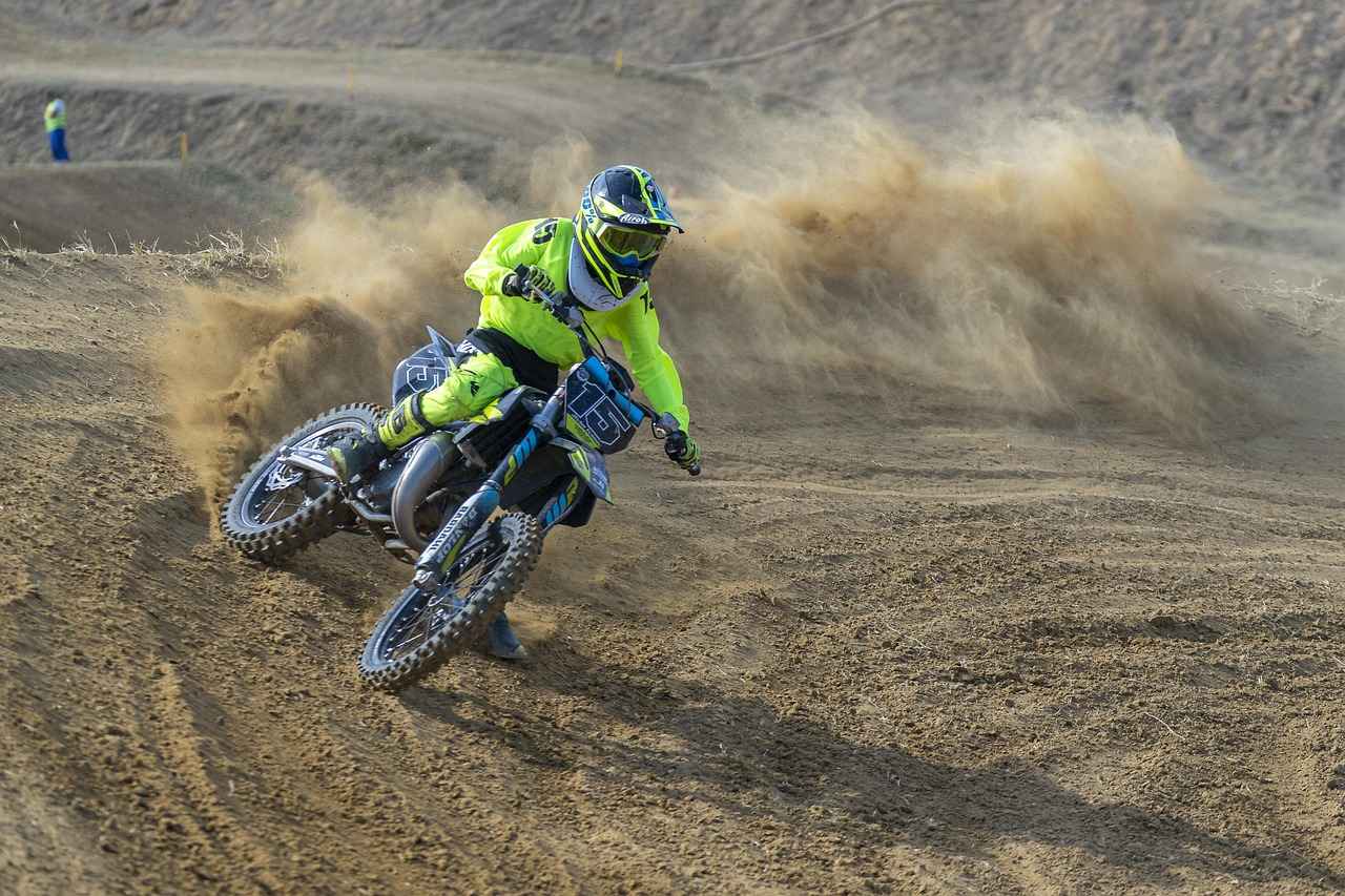 Key Features of the Razor Electric Dirt Bike