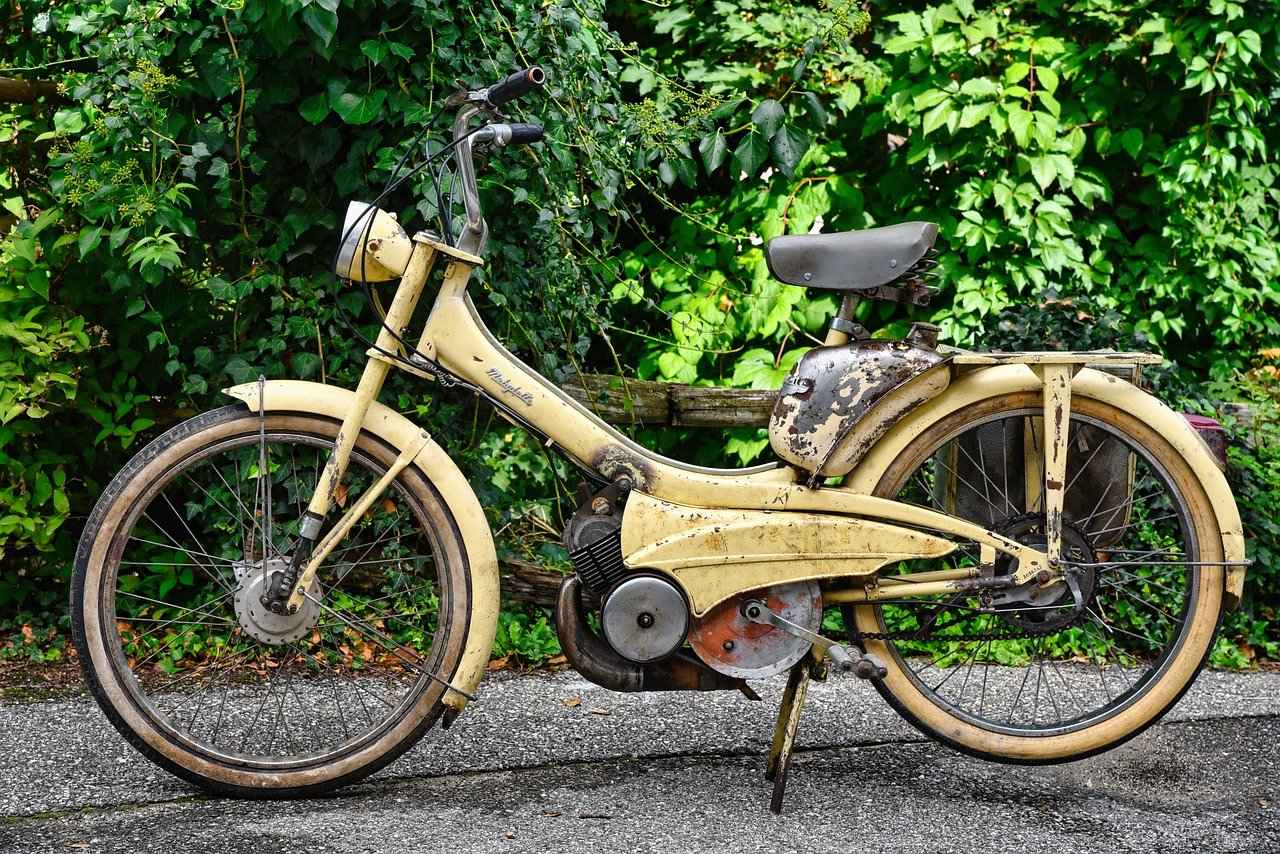 6. E-Bikes vs. Traditional Bicycles