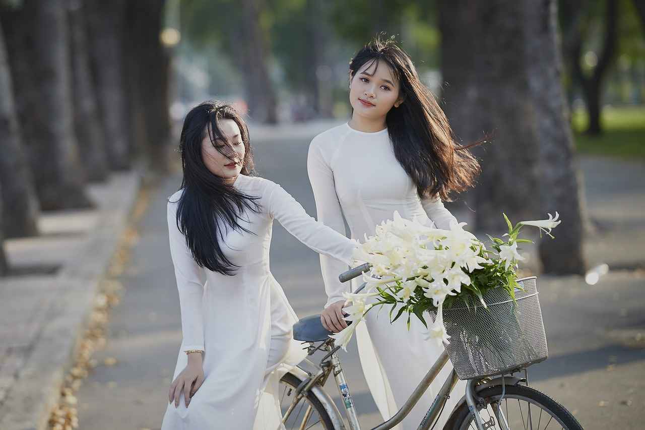 Electric Bike Accessories to Enhance Your Ride